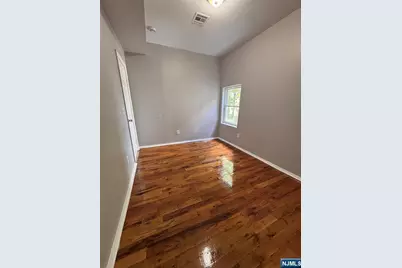 117 12th Street 1 #1, Newark, NJ 07107 - Photo 13