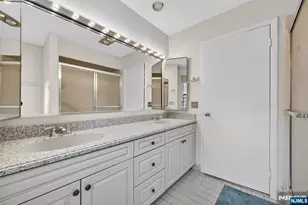 416 Bromley Pl 416C, Wyckoff Township, NJ 07481 - Photo 13