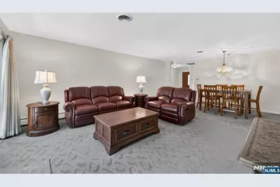 416 Bromley Place 416C #416C, Wyckoff Township, NJ 07481 - Photo 11