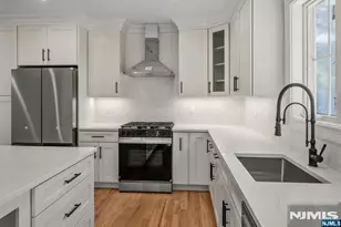 36 Albert Ave, Fair Lawn, NJ 07410 - Photo 13