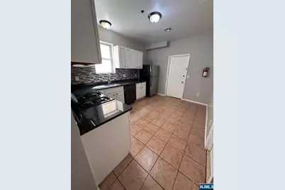 117 12th Street 2 #2, Newark, NJ 07107 - Photo 3