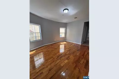 117 12th Street 2 #2, Newark, NJ 07107 - Photo 5