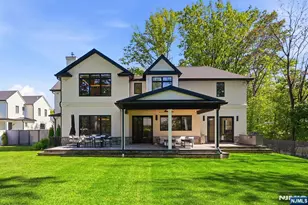 11 Forcier Ct, Tenafly, NJ 07670 - Photo 43