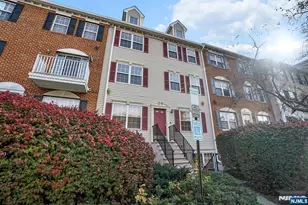 100 Callahan Ct, Newark, NJ 07103 - Photo 3