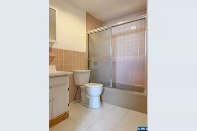 227 46th Street, Union City, NJ 07087 - Photo 13