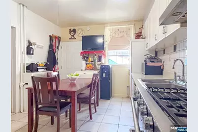 227 46th Street, Union City, NJ 07087 - Photo 21