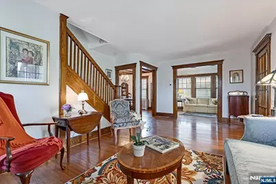 525 S Maple Avenue, Glen Rock, NJ 07452 - Photo 9