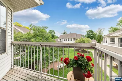 71 Fromm Court, Mahwah, NJ 07430 - Photo 5