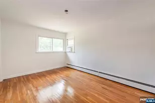107 Highland Ave, Bergenfield, NJ 07621 - Photo 25