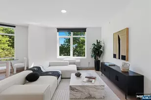 1435 10th Street 207, Fort Lee, NJ 07024 - Photo 9