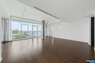 800 Ave At Port Imperial 1004, Weehawken, NJ 07086 - Photo 3