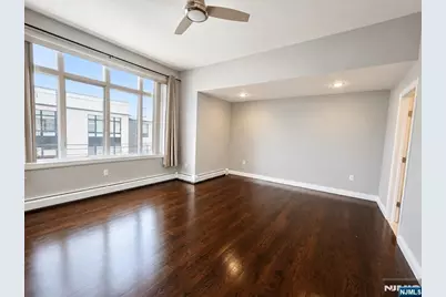 1156 Inwood Terrace B #B, Fort Lee, NJ 07024 - Photo 9