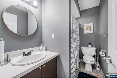 7430 Kennedy Boulevard 304 #304, North Bergen, NJ 07047 - Photo 11