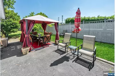 50 Chestnut Street, Belleville, NJ 07109 - Photo 35