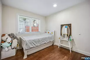 39 Grove St, Tenafly, NJ 07670 - Photo 17