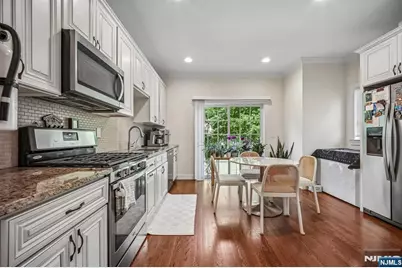 39 Grove Street #B, Tenafly, NJ 07670 - Photo 9