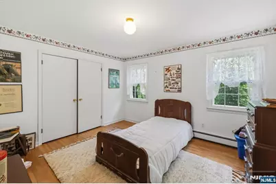 49 Clover Lane, Upper Saddle River, NJ 07458 - Photo 13