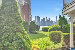 451 Albany Ct, West New York, NJ 07093 - Photo 35