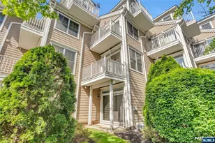 451 Albany Ct, West New York, NJ 07093 - Photo 39