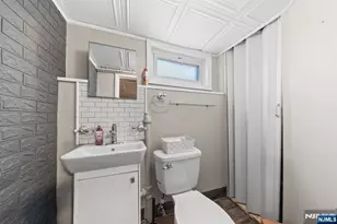 23 Homcy Pl, Clifton, NJ 07011 - Photo 45