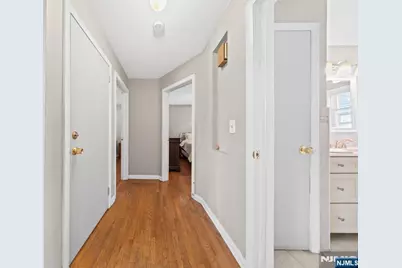 23 Homcy Place, Clifton, NJ 07011 - Photo 17