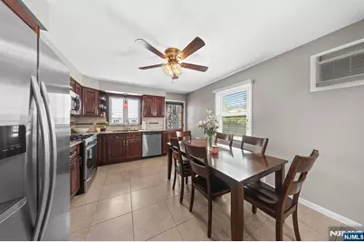 23 Homcy Place, Clifton, NJ 07011 - Photo 7