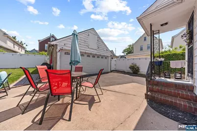 23 Homcy Place, Clifton, NJ 07011 - Photo 11