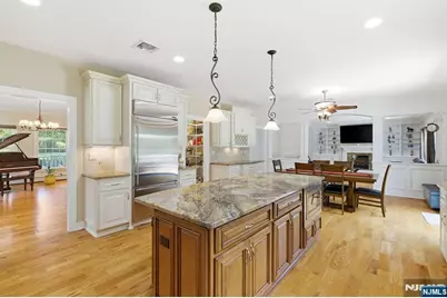 42 Spring Valley Road, Montvale, NJ 07645 - Photo 7