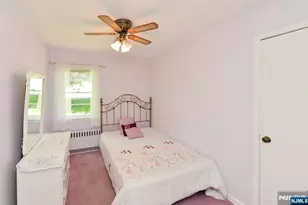 51 Charwalt Dr, Hawthorne, NJ 07506 - Photo 13