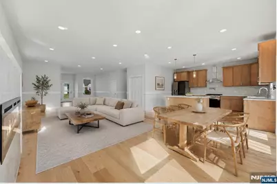 588 Maple Avenue, Saddle Brook Township, NJ 07663 - Photo 3