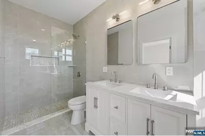 588 Maple Avenue, Saddle Brook Township, NJ 07663 - Photo 25