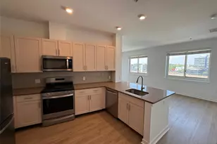 2050 Central Road 710, Fort Lee, NJ 07024 - Photo 3