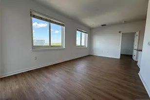 2050 Central Road 710, Fort Lee, NJ 07024 - Photo 5