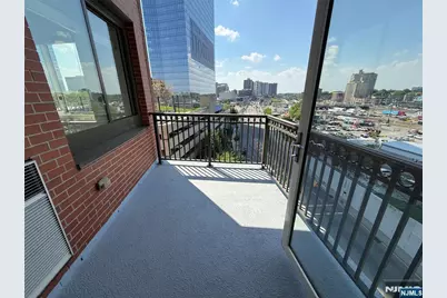 2050 Central Road 710 #710, Fort Lee, NJ 07024 - Photo 11