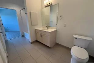 2050 Central Road 801, Fort Lee, NJ 07024 - Photo 7