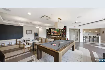 2050 Central Road 801 #801, Fort Lee, NJ 07024 - Photo 15