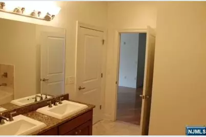 20 Ave At Port Imperial 323 #323, West New York, NJ 07093 - Photo 5