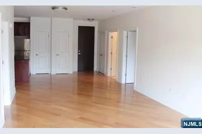 20 Ave At Port Imperial 323 #323, West New York, NJ 07093 - Photo 3