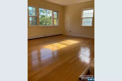 175 Delafield Avenue 2 #2, Lyndhurst Township, NJ 07071 - Photo 3