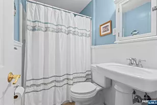 226 Mulberry Pl, Ridgewood, NJ 07450 - Photo 21