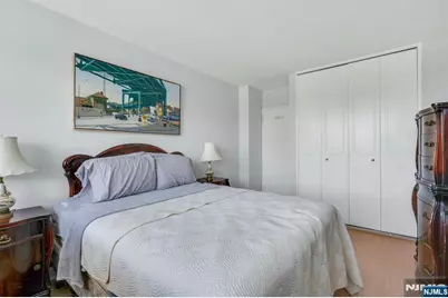 2100 Linwood Avenue 3S #3S, Fort Lee, NJ 07024 - Photo 23