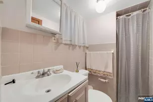 999 25th St, Paterson, NJ 07513 - Photo 15