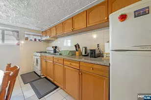 999 25th St, Paterson, NJ 07513 - Photo 17
