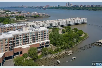 6315 City Place, Edgewater, NJ 07020 - Photo 9