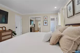 15 Robby Rd, Little Ferry, NJ 07643 - Photo 17