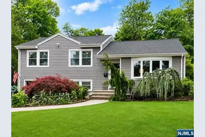158 Morningside Road, Paramus, NJ 07652 - Photo 1