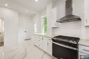 245 Elm Ave, Bogota, NJ 07603 - Photo 15
