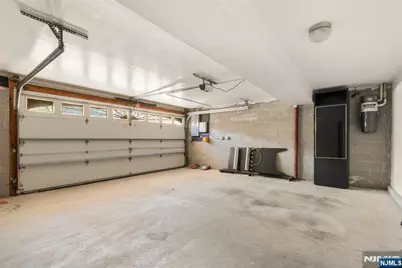 253 Warren Avenue, Fort Lee, NJ 07024 - Photo 15