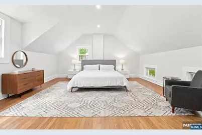 867 River Road, Teaneck Township, NJ 07666 - Photo 19