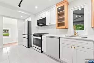 867 River Rd, Teaneck Township, NJ 07666 - Photo 7